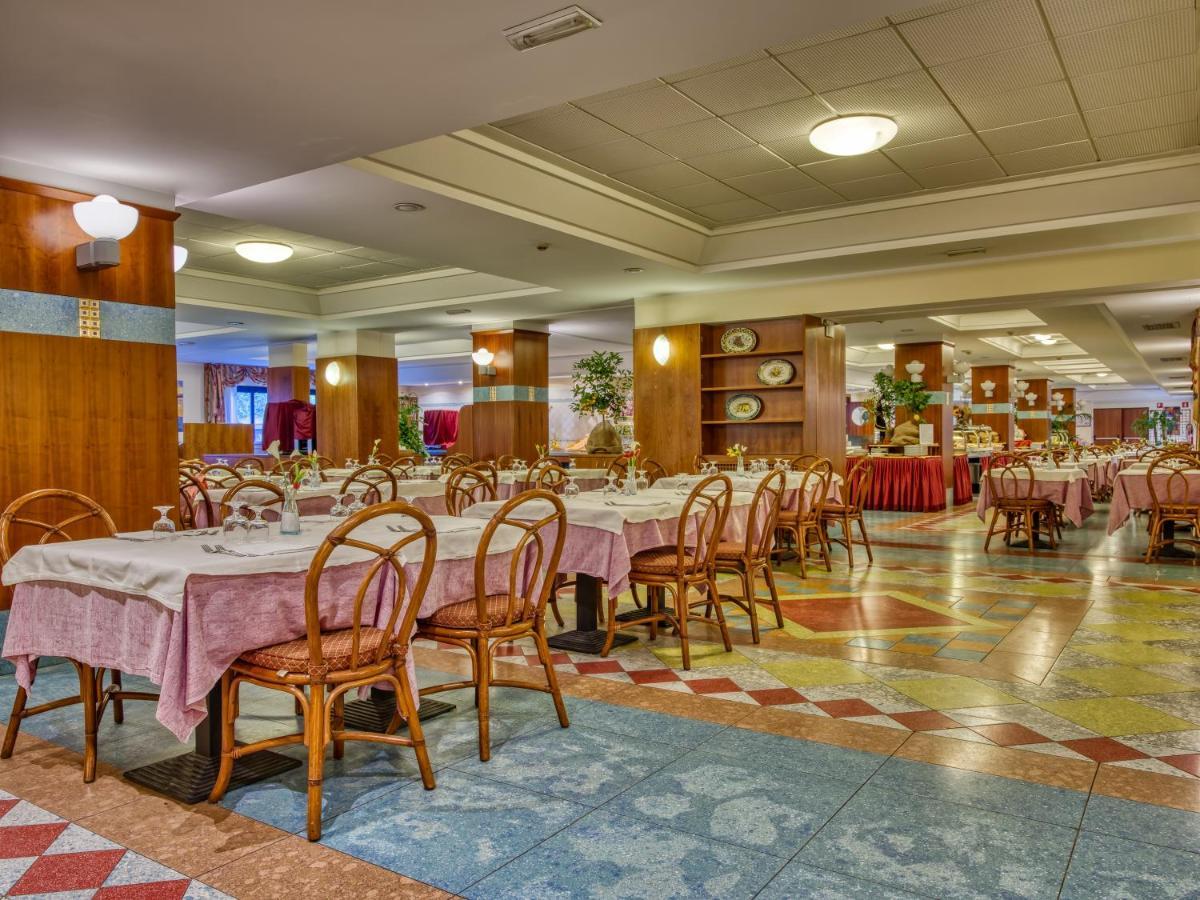 Hotel Caesar Palace 4*